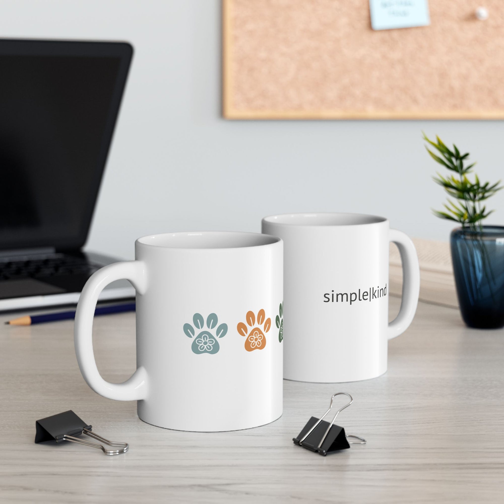 Simple Paws: Left-Handed Mug